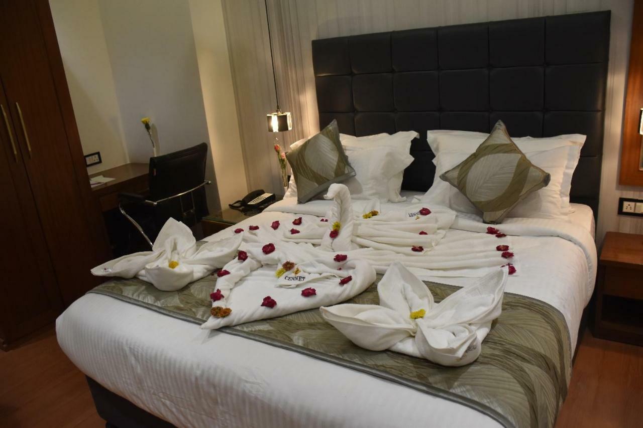 Cennet The Boutique Hotel Prayagraj Esterno foto