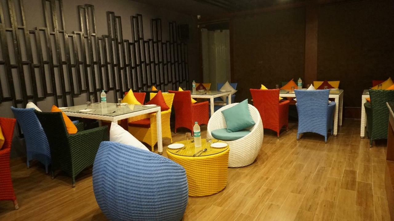 Cennet The Boutique Hotel Prayagraj Esterno foto