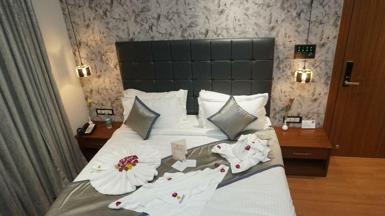 Cennet The Boutique Hotel Prayagraj Esterno foto
